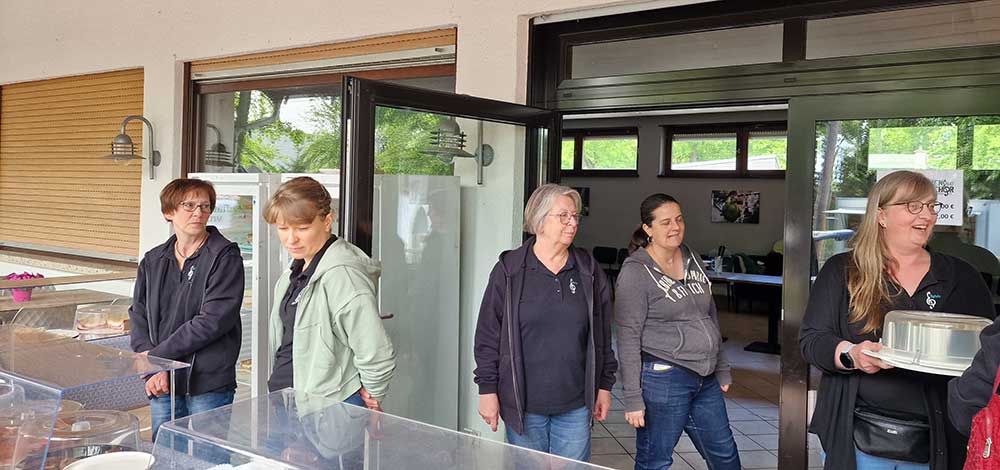 Ein Beliebter Treffpunkt War Der Bauernmarkt Im Vogelpark Viernheim