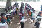 Wirkungsvolle Aktion gegen Malaria – Partnerschaftsverein Focus e. V. lässt 7.600 Moskitonetze an Schülerinnen und Schüler in Silly verteilen